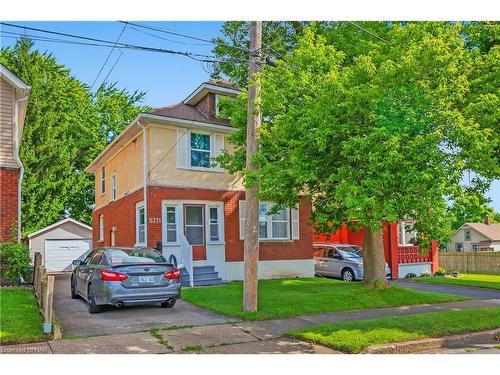 5371 Huron Street, Niagara Falls, ON - Outdoor