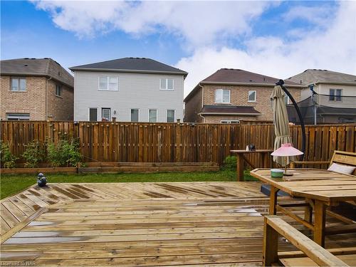 7725 Black Maple Drive, Niagara Falls, ON - Outdoor With Deck Patio Veranda With Exterior