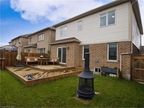 7725 Black Maple Drive, Niagara Falls, ON - Outdoor With Deck Patio Veranda With Exterior