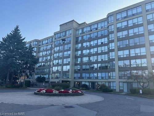 504-5100 Dorchester Road, Niagara Falls, ON - Indoor