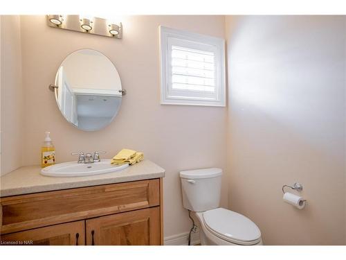 3458 Trillium Crescent Crescent, Ridgeway, ON - Indoor Photo Showing Bathroom