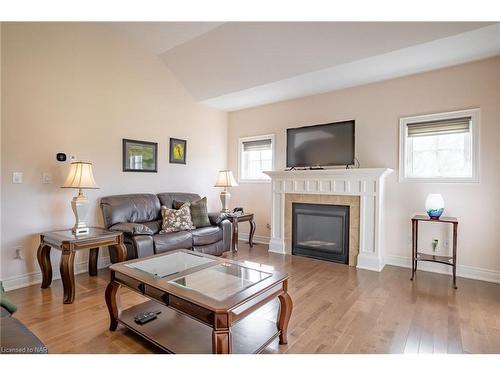 3458 Trillium Crescent Crescent, Ridgeway, ON - Indoor Photo Showing Living Room With Fireplace