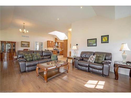 3458 Trillium Crescent Crescent, Ridgeway, ON - Indoor Photo Showing Living Room