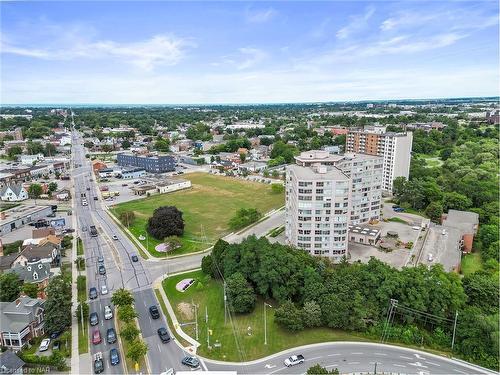 411-7 Gale Crescent, St. Catharines, ON - Outdoor With View