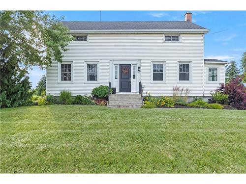 780 Niagara Stone Road, Niagara-On-The-Lake, ON - Outdoor With Facade