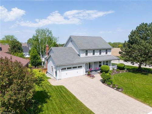 3593 Glen Elgin Drive, Jordan, ON - Outdoor With Facade