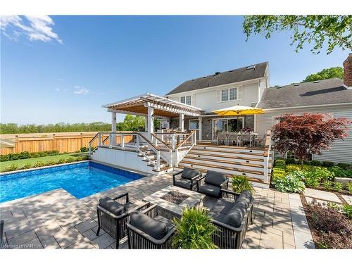 3593 Glen Elgin Drive, Jordan, ON - Outdoor With In Ground Pool With Deck Patio Veranda