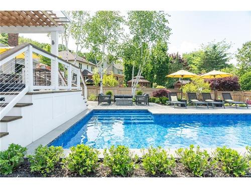 3593 Glen Elgin Drive, Jordan, ON - Outdoor With In Ground Pool