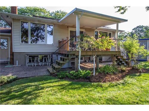 8 Janet Court, St. Catharines, ON - Outdoor With Deck Patio Veranda