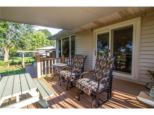 8 Janet Court, St. Catharines, ON - Outdoor With Deck Patio Veranda With Exterior