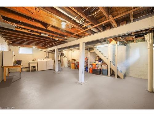 3967 Welland Street, Niagara Falls, ON - Indoor Photo Showing Basement