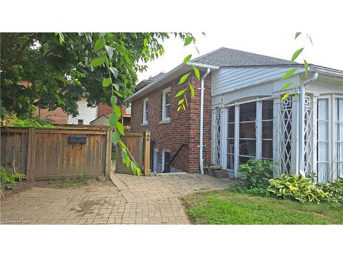 2 Adie Place, St. Catharines, ON - Outdoor