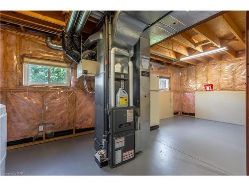 19 Wallace Avenue, Port Colborne, ON - Indoor Photo Showing Basement