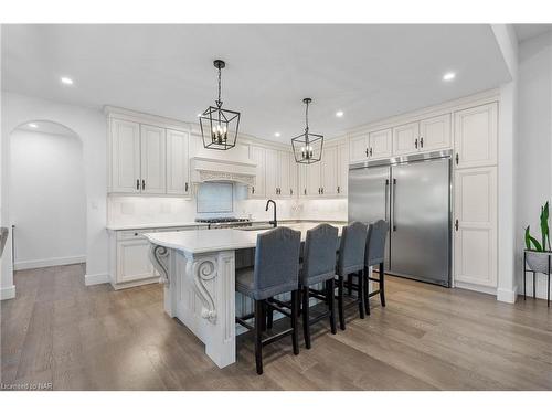 18 Four Mile Creek Road, Niagara-On-The-Lake, ON - Indoor Photo Showing Kitchen With Upgraded Kitchen