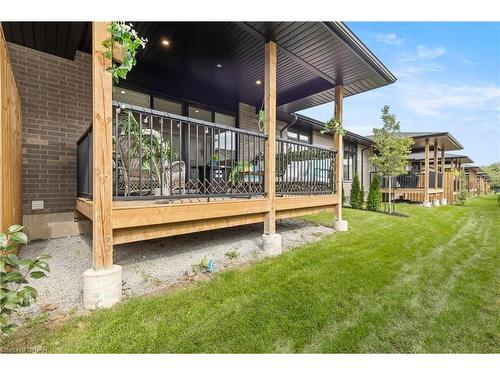 10-300 Richmond St Street, Thorold, ON - Outdoor With Deck Patio Veranda