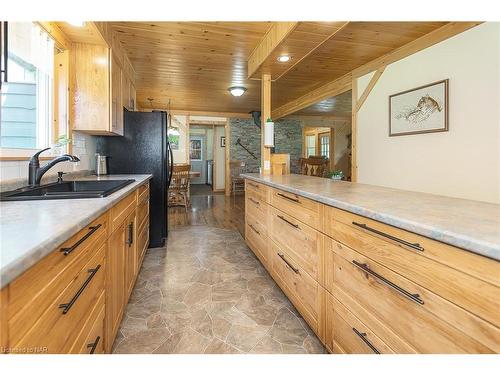 12264 Brawn Road, Wainfleet, ON - Indoor Photo Showing Kitchen With Double Sink