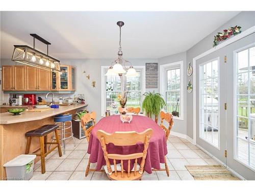 1345 Parkside Avenue, Fort Erie, ON - Indoor Photo Showing Dining Room