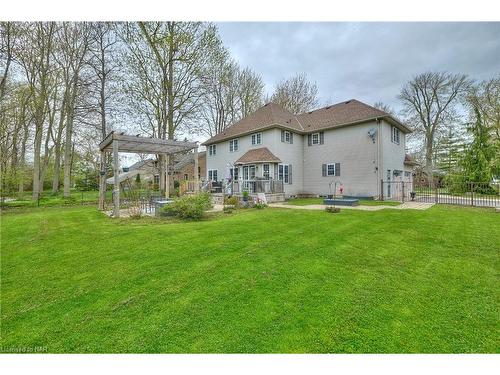 1345 Parkside Avenue, Fort Erie, ON - Outdoor With Backyard With Exterior