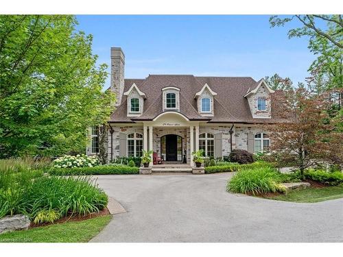 29 Power Glen, St. Catharines, ON - Outdoor With Deck Patio Veranda With Facade