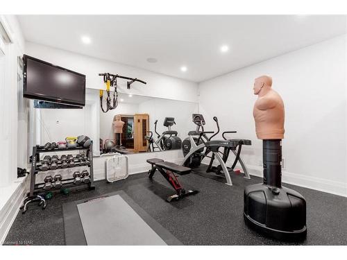 29 Power Glen, St. Catharines, ON - Indoor Photo Showing Gym Room