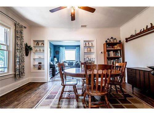 962 Robinson Road, Dunnville, ON - Indoor Photo Showing Dining Room