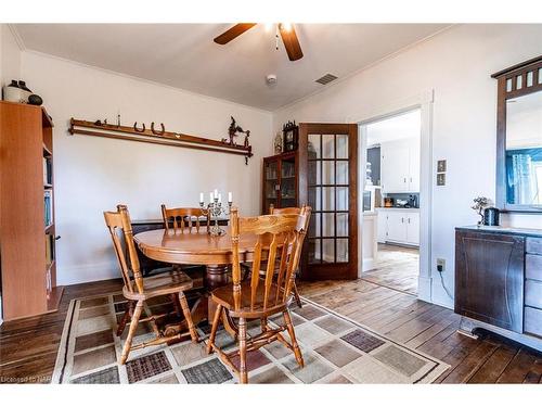 962 Robinson Road, Dunnville, ON - Indoor Photo Showing Dining Room