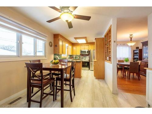 5 Claremount Circle, Welland, ON - Indoor Photo Showing Dining Room