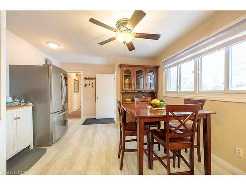 5 Claremount Circle, Welland, ON - Indoor Photo Showing Dining Room