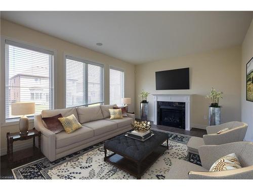 9462 Tallgrass Avenue, Niagara Falls, ON - Indoor Photo Showing Living Room With Fireplace