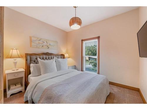 312 Clarence Street, Port Colborne, ON - Indoor Photo Showing Bedroom