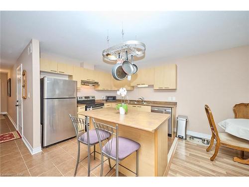 42 Chicory Crescent, St. Catharines, ON - Indoor Photo Showing Dining Room