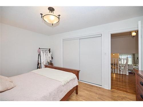 23 Andrea Drive, St. Catharines, ON - Indoor Photo Showing Bedroom