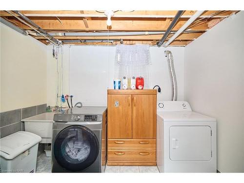 23 Andrea Drive, St. Catharines, ON - Indoor Photo Showing Laundry Room