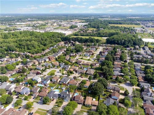 6736 Buckingham Drive, Niagara Falls, ON - Outdoor With View