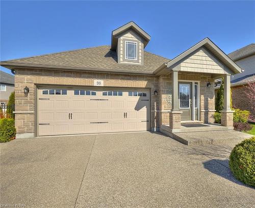 98 Cardinal Crescent, Welland, ON - Outdoor