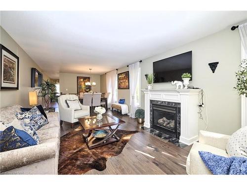 98 Cardinal Crescent, Welland, ON - Indoor Photo Showing Living Room With Fireplace