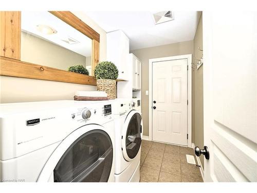 98 Cardinal Crescent, Welland, ON - Indoor Photo Showing Laundry Room