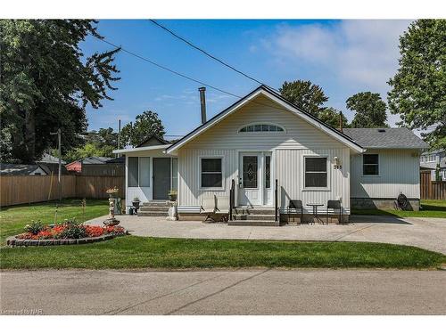 365 Ashwood Avenue, Crystal Beach, ON - Outdoor