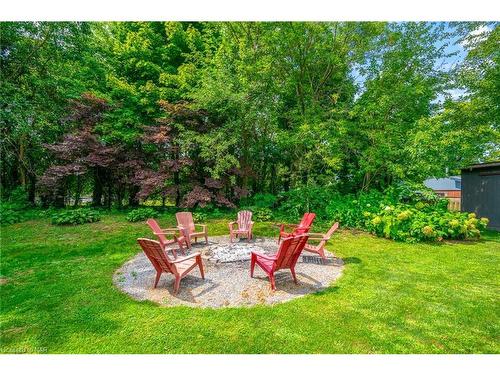 1198 Balfour Street Street, Fenwick, ON - Outdoor With Backyard