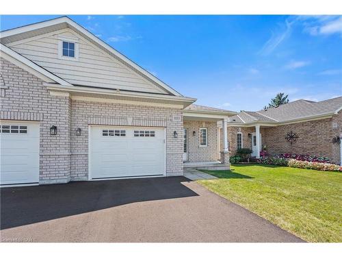 1033 Meadowood Street, Fort Erie, ON - Outdoor