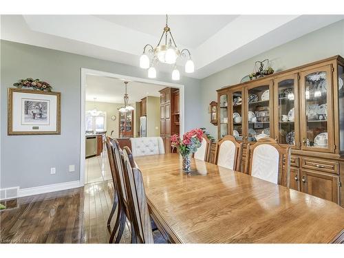 693 Line 3 Road, Niagara-On-The-Lake, ON - Indoor Photo Showing Dining Room