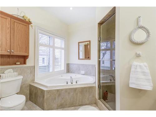 693 Line 3 Road, Niagara-On-The-Lake, ON - Indoor Photo Showing Bathroom