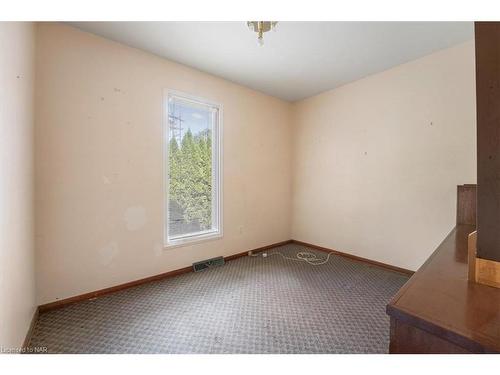 202 Niagara Street, Welland, ON - Indoor Photo Showing Other Room