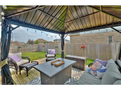 28 Venture Way, Thorold, ON - Outdoor With Deck Patio Veranda