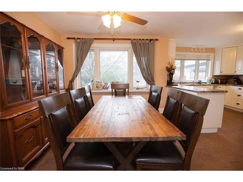 15854 Niagara River Parkway, Niagara-On-The-Lake, ON - Indoor Photo Showing Dining Room