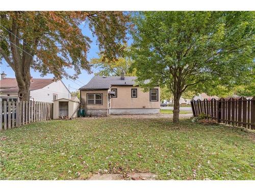 11 1/2 Willow Street, St. Catharines, ON - Outdoor