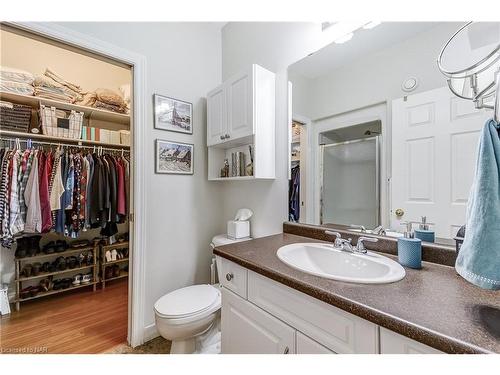 23-608 Simcoe Street, Niagara-On-The-Lake, ON - Indoor Photo Showing Bathroom