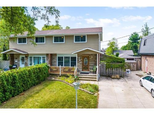 30 Black Knight Road, St. Catharines, ON - Outdoor With Facade