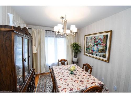 40-122 Bunting Road, St. Catharines, ON - Indoor Photo Showing Dining Room