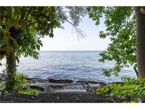 10 1/2 Colton Avenue, St. Catharines, ON - Outdoor With Body Of Water With View